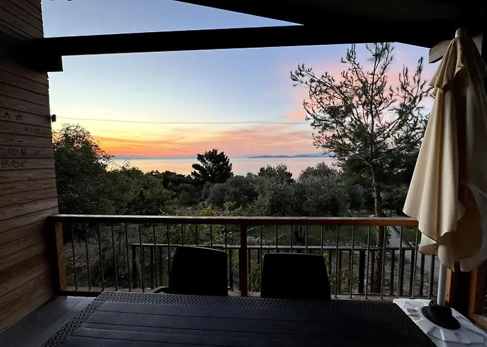 House With Sea View Three Minutes From The Sea